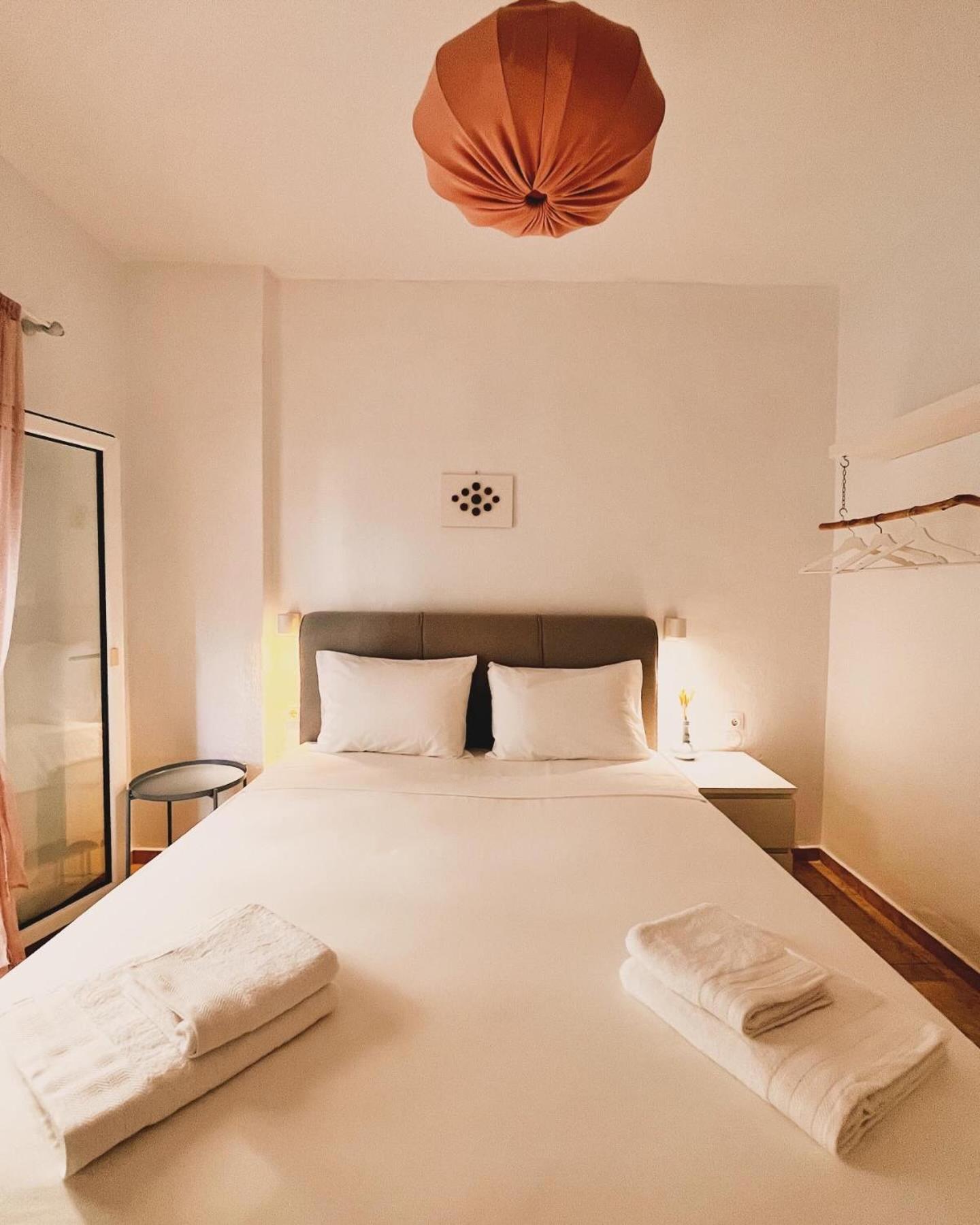 Lucy'S Guest House Skiathos Chora Extérieur photo